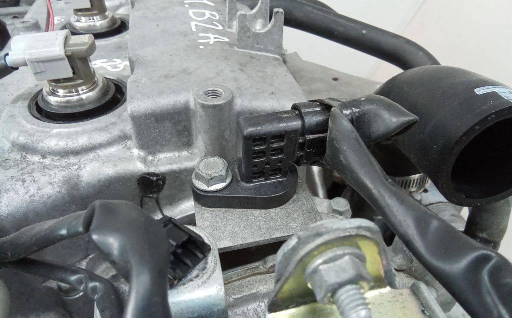 датчик распредвала Mazda 6 GH 2007, 2.0 л., дизель, МКПП - фото №1