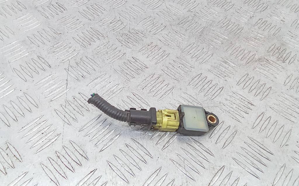 датчик удара Hyundai i30 FD 2008, 1.6 л., дизель, 959201H100 - фото №1