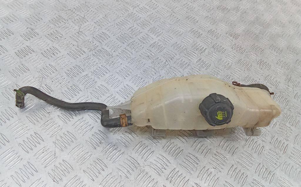 бачок расширительный Renault Clio 3 поколение 2008, 8200149742 - фото №1