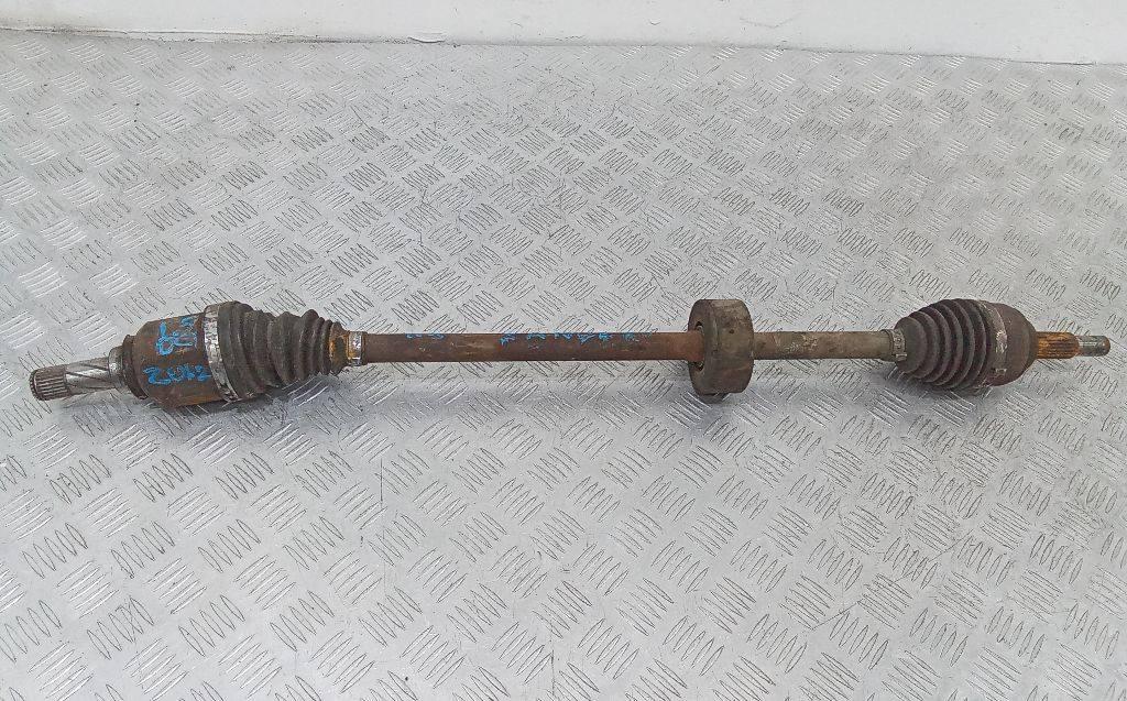 полуось передняя правая (приводной вал, ШРУС) Dacia Sandero 1 поколение 2012, 1.5 л., дизель - фото №1