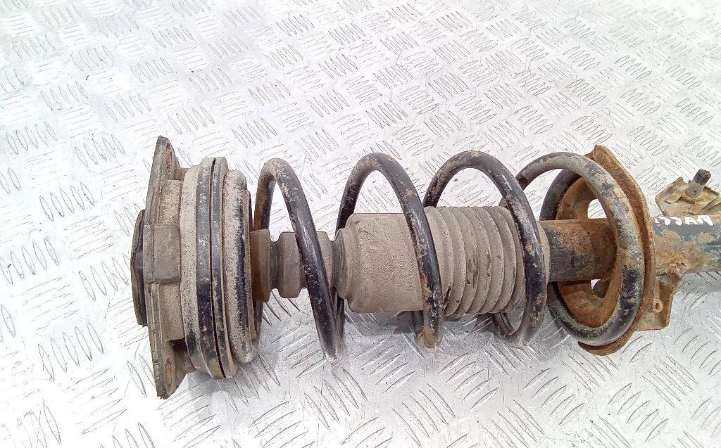 пружина передняя Nissan Versa 1 поколение 2008 - фото №1