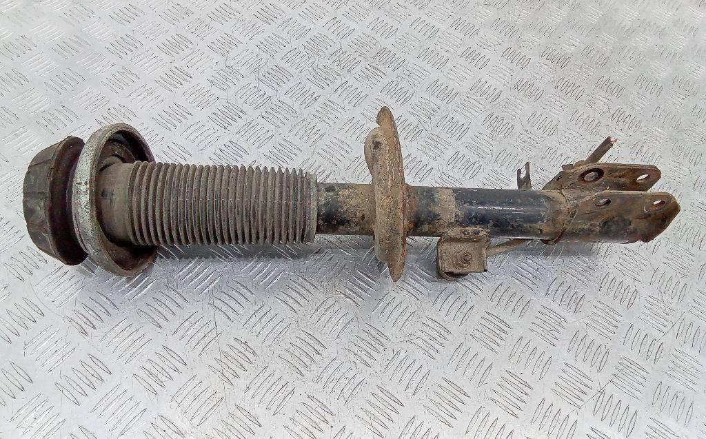 амортизатор передний правый Suzuki SX4 1 поколение 2008, 1.6 л., дизель, 41601-79J52 - фото №1