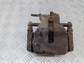 суппорт передний правый Suzuki SX4 1 поколение 2008, 1.6 л., дизель