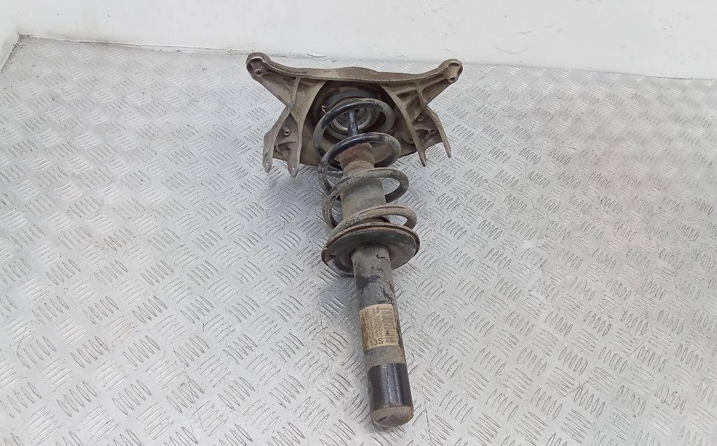 амортизатор передний Audi A4 B9 2015, 2.0 л., дизель, 8K0413031BQ - фото №1