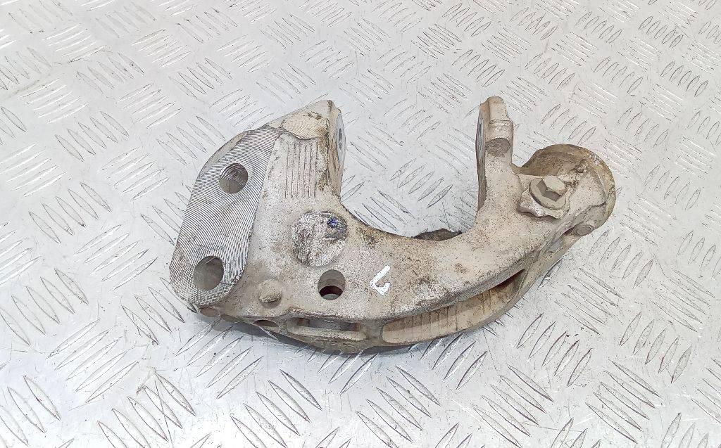 рычаг передний левый Audi A4 B9 2015, 2.0 л., дизель - фото №1