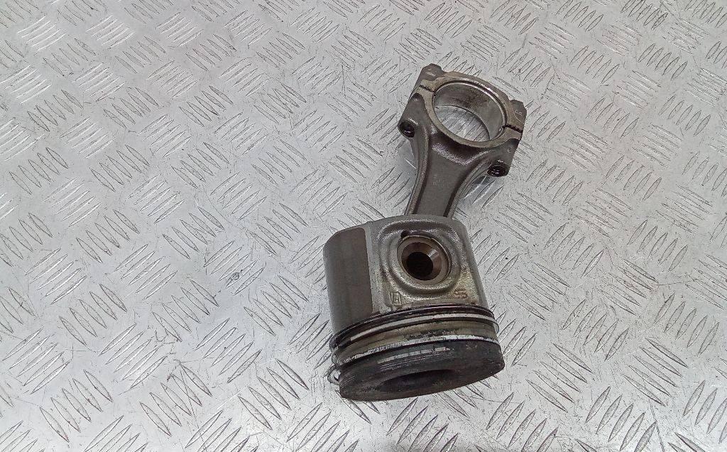 поршень IVECO Daily 4 поколение 2006, 2.8 л., дизель - фото №1