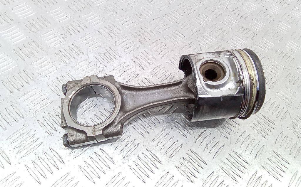 шатун IVECO Daily 4 поколение 2006, 2.8 л., дизель - фото №1