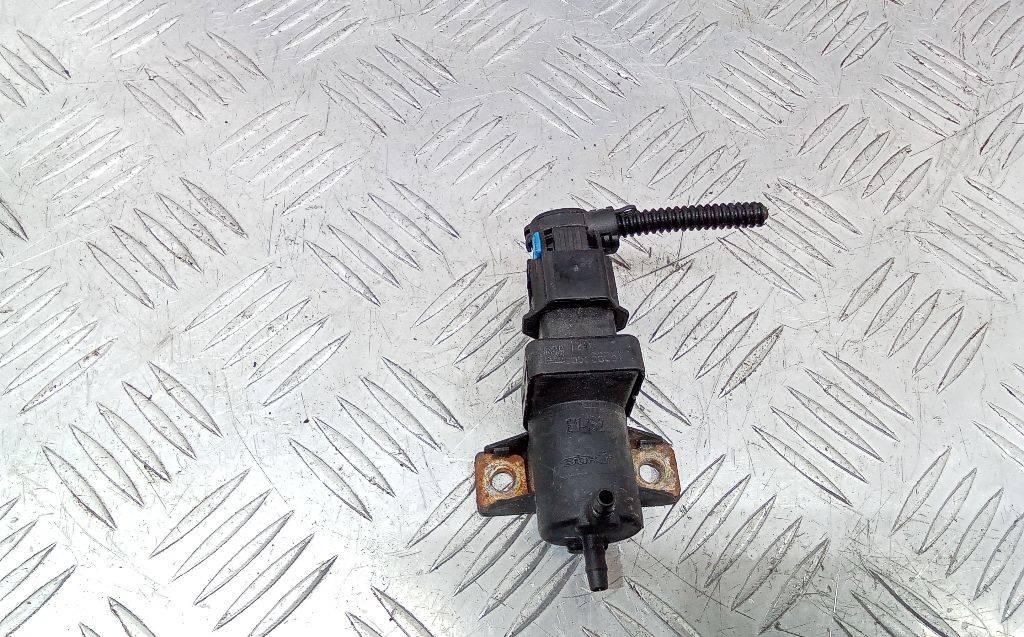 электромагнитный клапан Opel Insignia 1 поколение (A) 2010, 2.0 л., дизель, 55566051 - фото №1