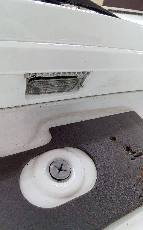 подсветка номера Ford Fiesta 6 поколение 2011 - фото №1