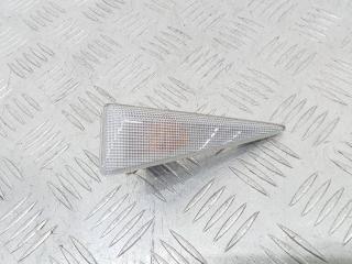 повторитель поворота на крыле правый Renault Scenic 2 поколение [рестайлинг] 2007, 8200633417