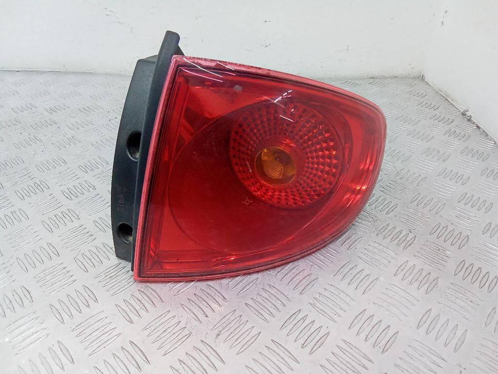 фонарь задний правый SEAT Altea 1 поколение 2007, 5P0945096E - фото №1