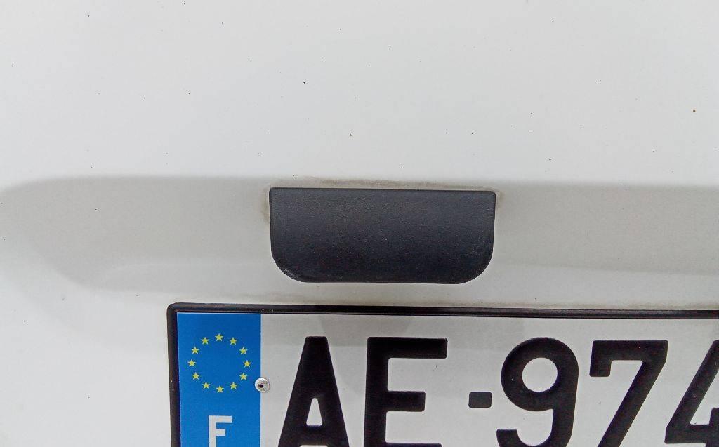 подсветка номера Peugeot Partner 2 поколение (B9) 2009 - фото №1