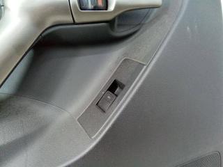 кнопка стеклоподъемника двери Toyota Verso 1 поколение 2009