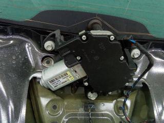 моторчик заднего стеклоочистителя (дворника) Opel Astra J [рестайлинг] 2011, 13256917