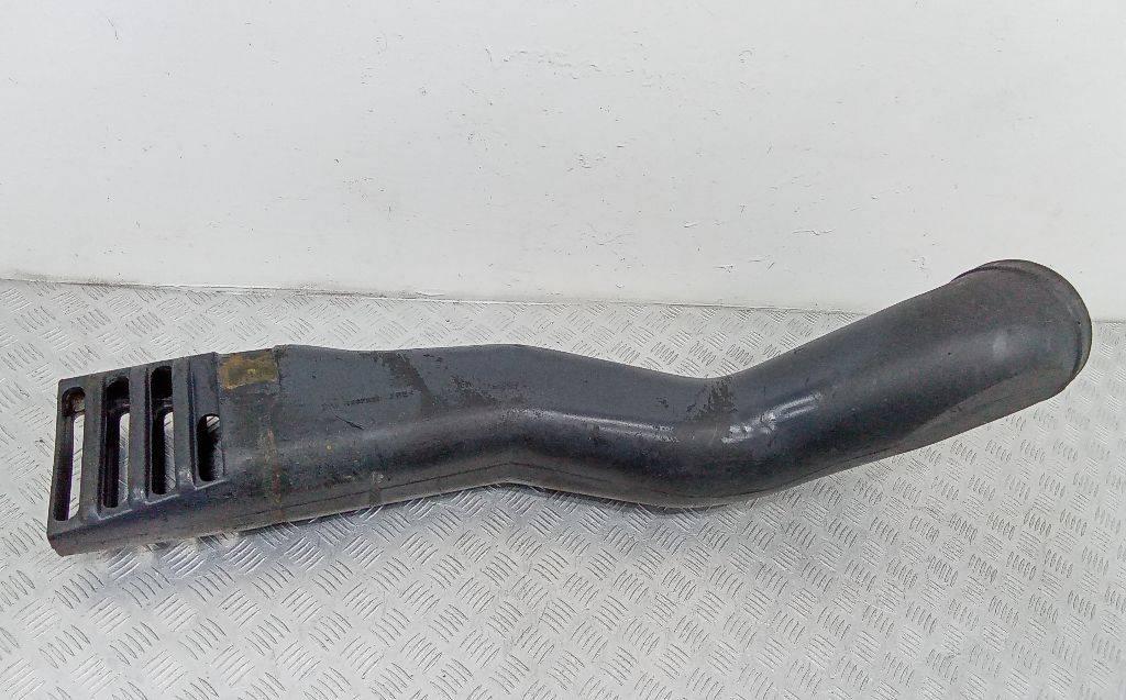 патрубок воздушного фильтра DAF XF 105 2003, 1307528 - фото №1