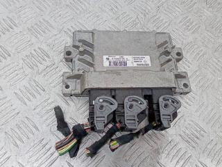 блок управления двигателем Dacia Sandero 1 поколение 2009, 1.2 л., бензин, МКПП, 8200672654