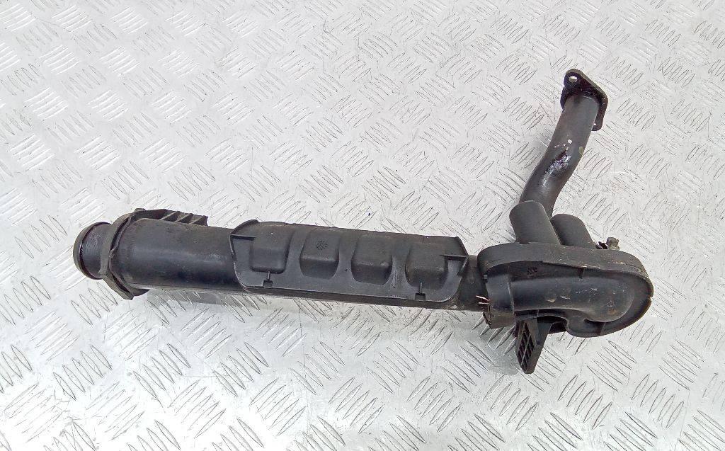 патрубок интеркулера Peugeot RCZ 1 поколение 2011, 2.0 л., дизель, 9674901080 - фото №1