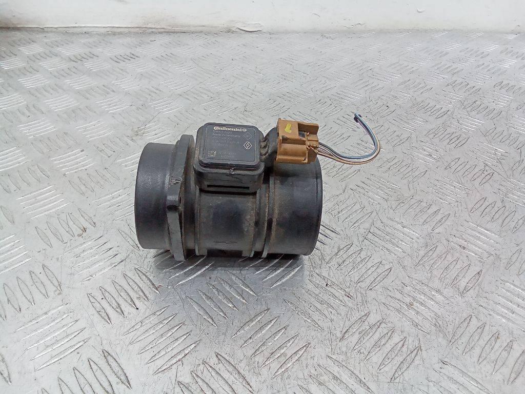 расходомер воздуха Renault Duster 1 поколение 2012, 8200655623 - фото №1