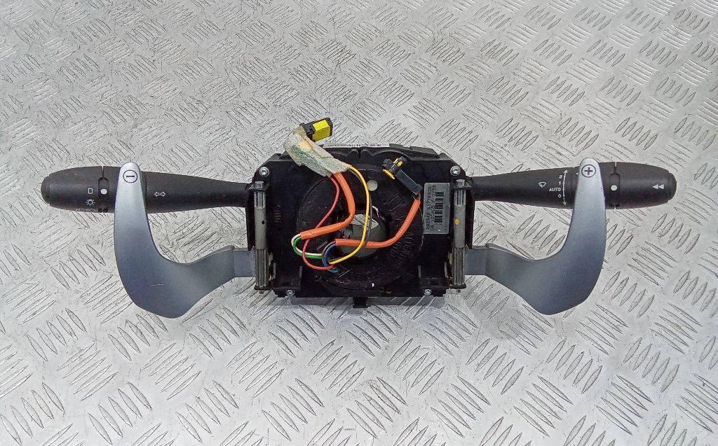 переключатель подрулевой (стрекоза) Citroen C2 1 поколение 2005, 96576780XT - фото №1