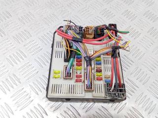 блок предохранителей Renault Megane 3 поколение 2010, 284B61871R