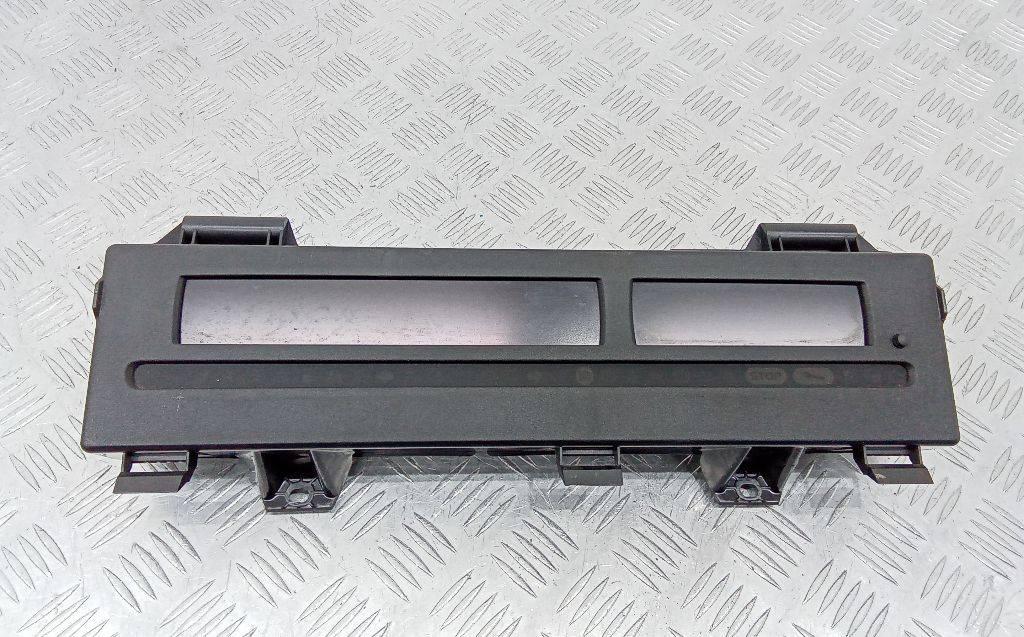 щиток приборов (приборная панель) Renault Scenic 3 поколение 2009, 250450011R - фото №1