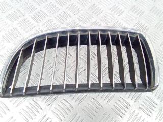 решетка радиатора BMW 3 серия E90/E91/E92/E93 2005, 7120009