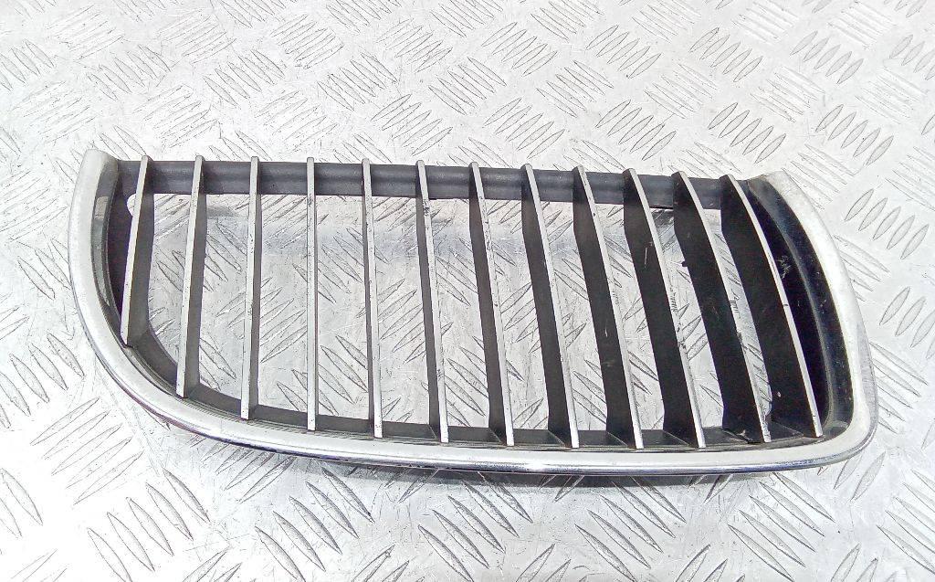 решетка радиатора BMW 3 серия E90/E91/E92/E93 2005, 7120010 - фото №1