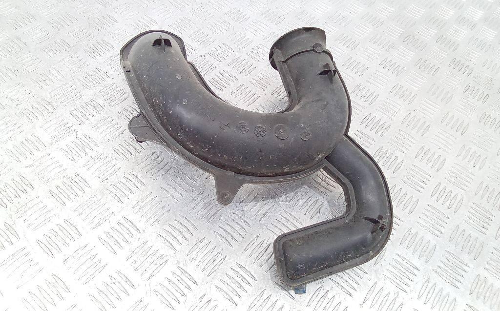 резонатор воздушного фильтра Renault Scenic 3 поколение 2009, 8200841043 - фото №1