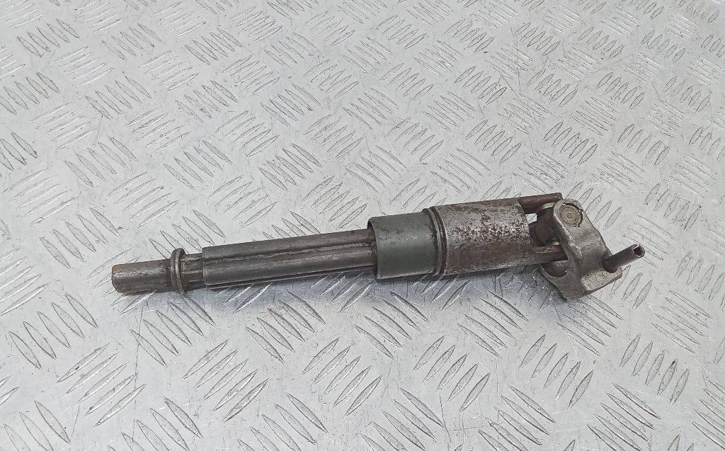 рулевой карданчик Chrysler Voyager 3 поколение 1997 - фото №1