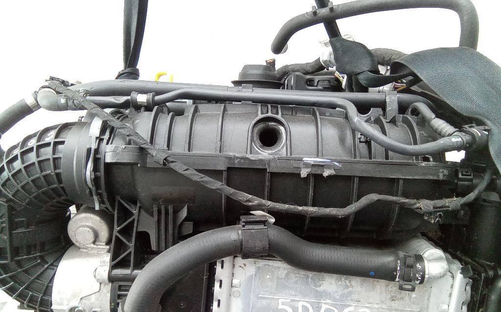 коллектор впускной Volkswagen T-Roc 1 поколение 2019, 1.5 л., бензин, МКПП, 05E129709 - фото №1