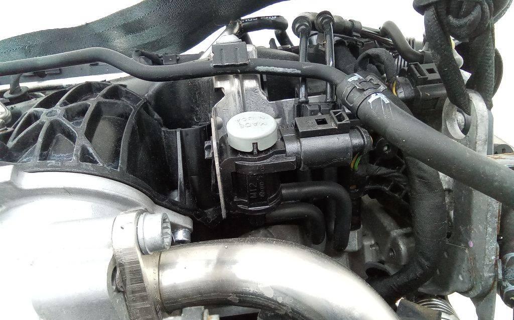 электромагнитный клапан Volkswagen Passat B6 2009, 2.0 л., дизель, МКПП - фото №1