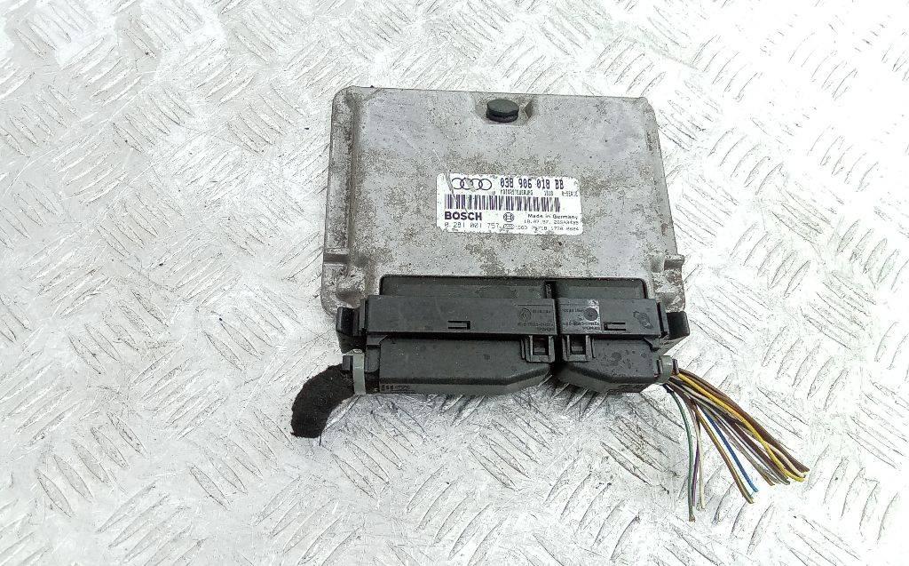 блок управления двигателем Audi A3 8L 1997, 1.9 л., дизель, МКПП, 038906018BB - фото №1