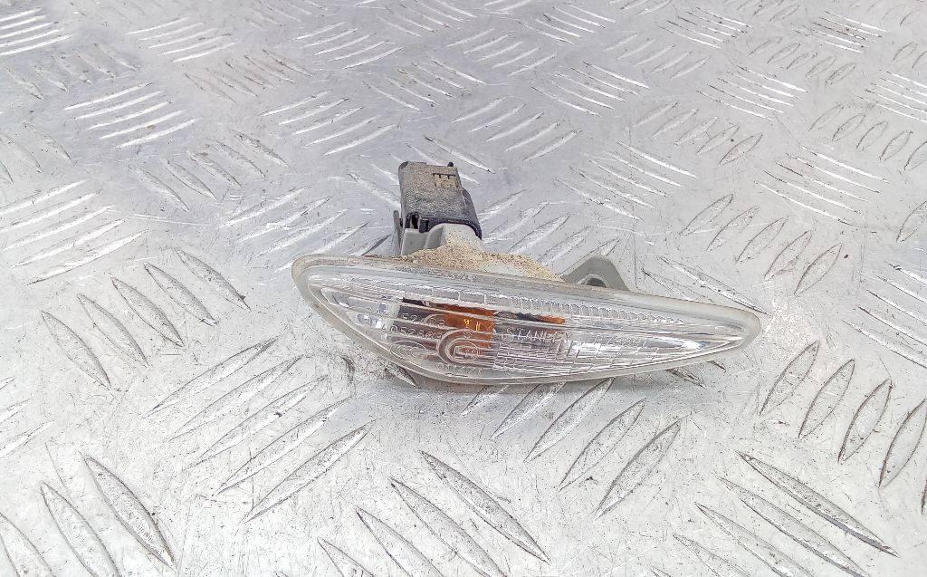 повторитель поворота на крыле левый Mazda 5 CW 2012, GS1F51130 - фото №1