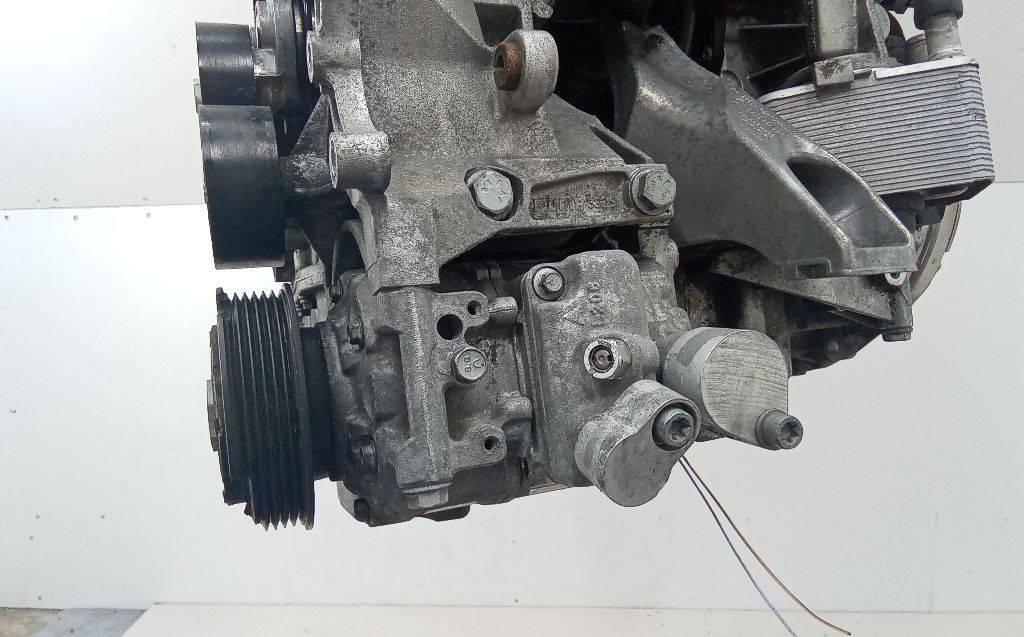 компрессор кондиционера SEAT Exeo 1 поколение 2009, 2.0 л., дизель, МКПП, 4F0260805 - фото №1