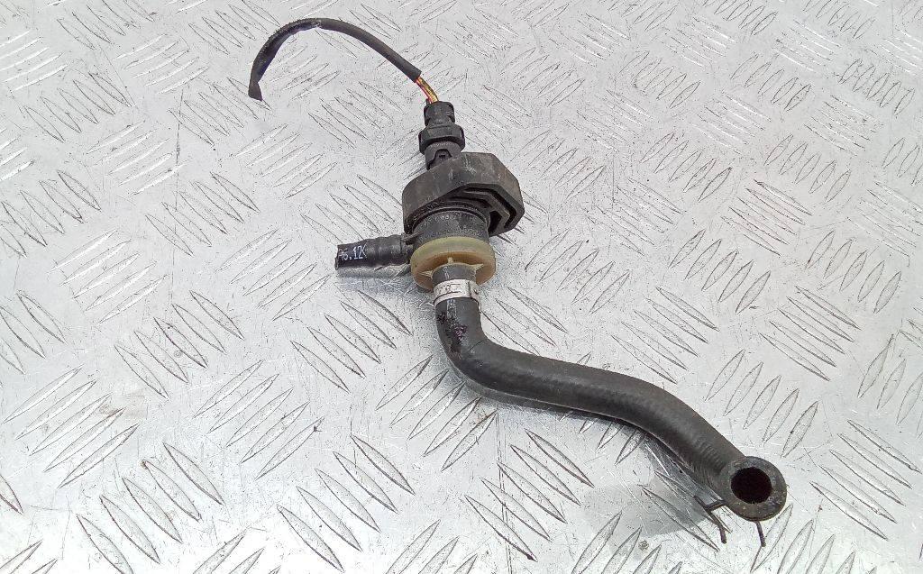 электромагнитный клапан Mercedes-Benz CLA-Класс C117 2015, 1.6 л., бензин, АКПП, A0009976912 - фото №1