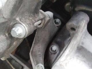 кронштейн компрессора кондиционера Mercedes-Benz CLK-Класс C209/A209 [рестайлинг] 2007, 2.2 л., дизель, МКПП, A6112340239