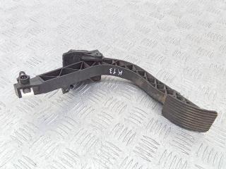 педаль Mercedes-Benz M-Класс W163 [рестайлинг] 2003, 1633000704