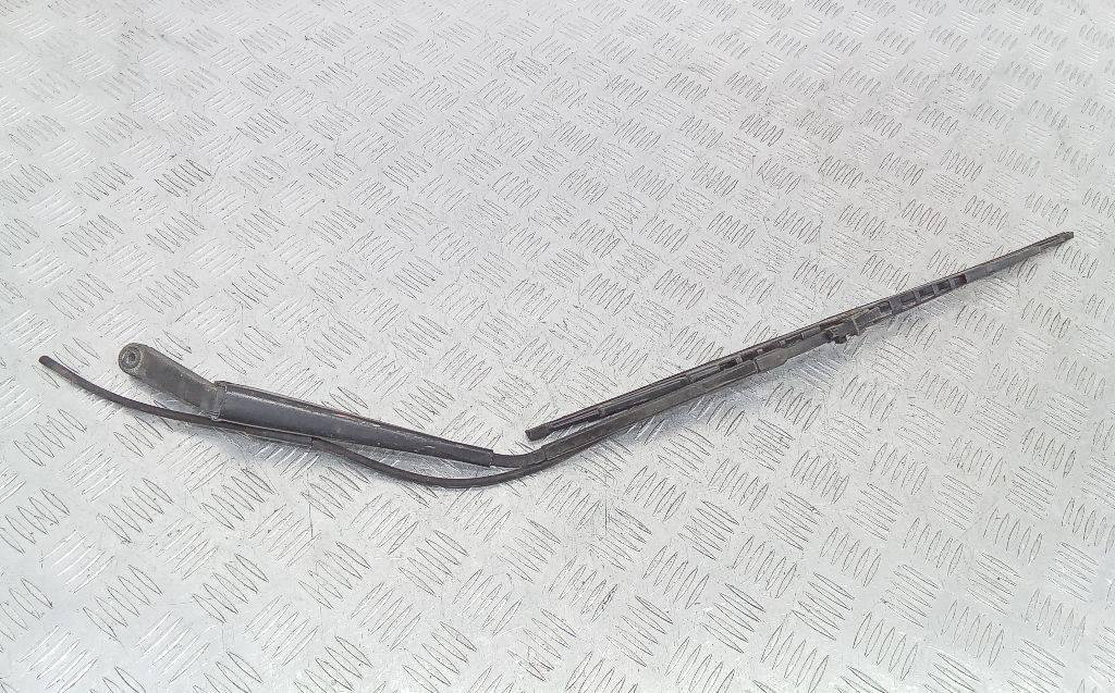 щеткодержатель (поводок стеклоочистителя, дворник) DAF XF 105 2001, 1238778 - фото №1