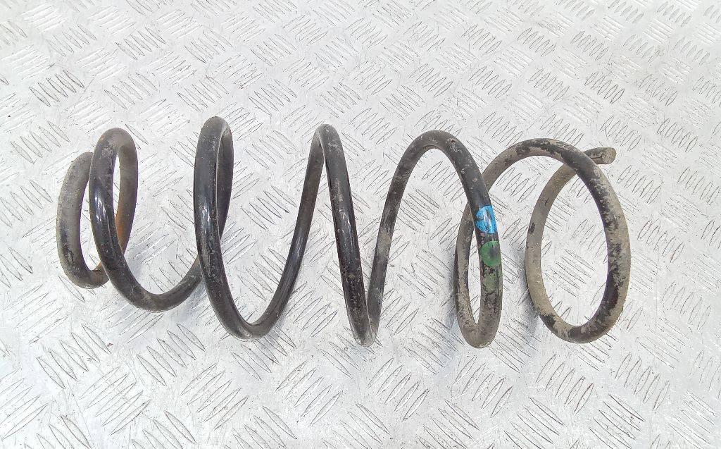 пружина передняя Volkswagen Golf 4 поколение 2000, 1.4 л., бензин - фото №1