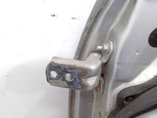 петля двери Nissan Versa 1 поколение 2008, седан