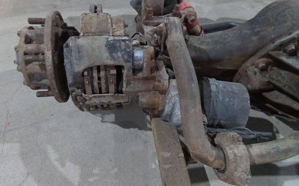 суппорт задний левый MAN TGL 1 поколение 2006 - фото №1