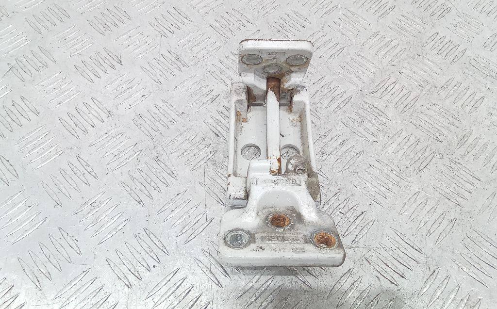 петля двери Mercedes-Benz Sprinter 2 поколение (W906) 2006, A9067400037 - фото №1