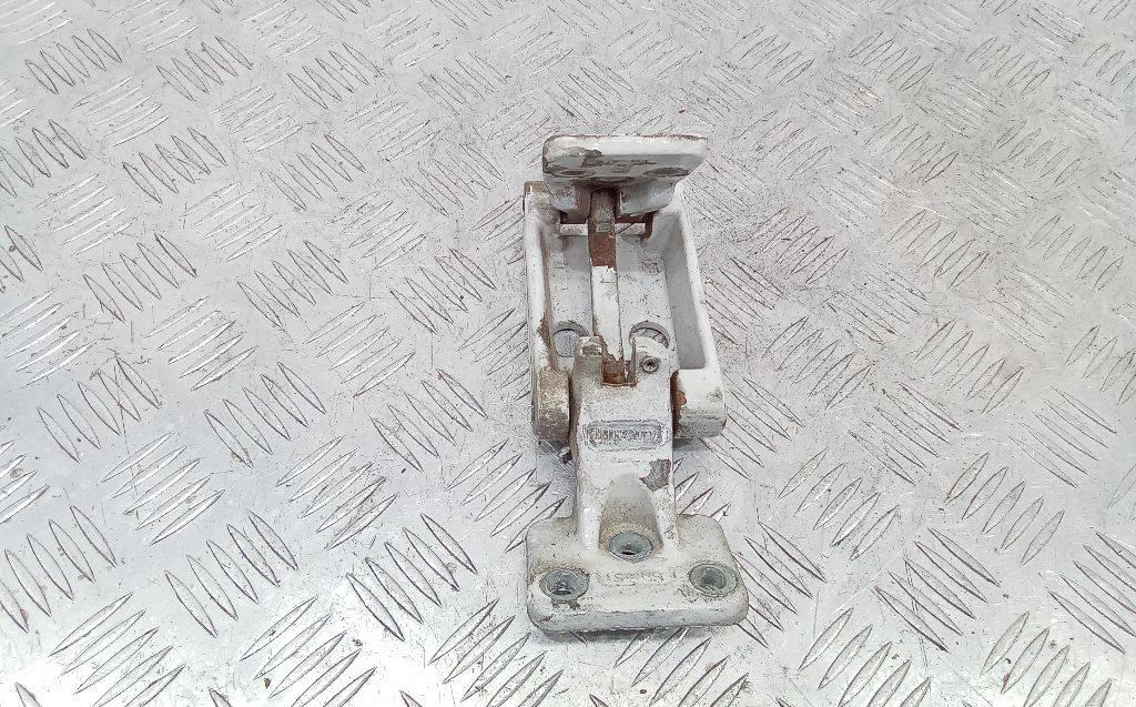 петля двери Mercedes-Benz Sprinter 2 поколение (W906) 2006, A9067400337 - фото №1