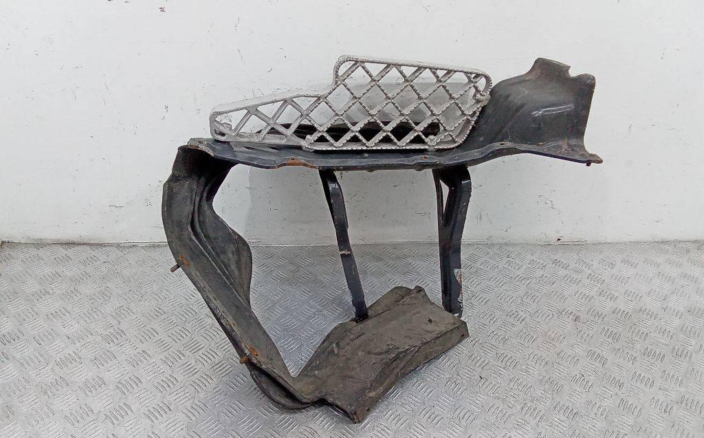 подножка Scania 4-Series 2005 - фото №1