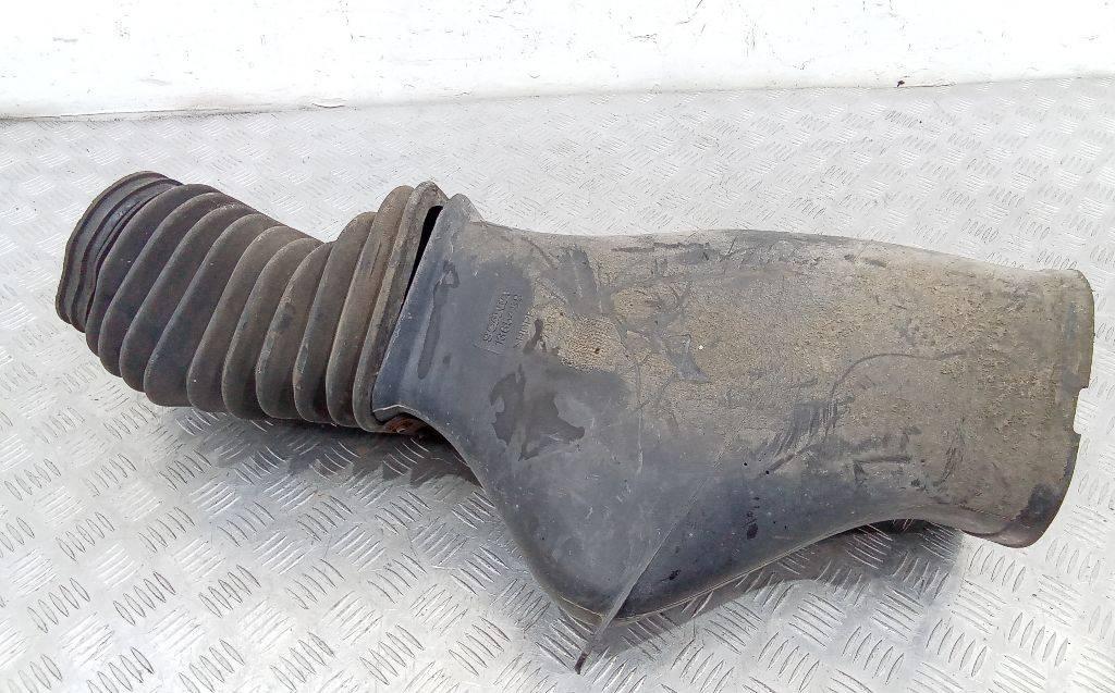 патрубок воздушного фильтра Scania 4-Series 2005, 1365488 - фото №1