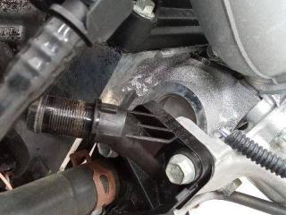 фланец (тройник) системы охлаждения Renault Megane 3 поколение 2008, 1.5 л., дизель, МКПП, 8200337841