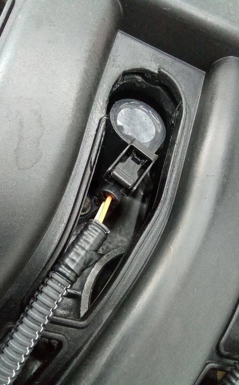 катушка зажигания Renault Clio 3 поколение 2006, 1.4 л., бензин, МКПП, 8200765882 - фото №1