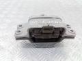 подушка крепления двигателя Volkswagen Golf 5 поколение 2005, 2.0 л., бензин, 1K0199555 - фото №2