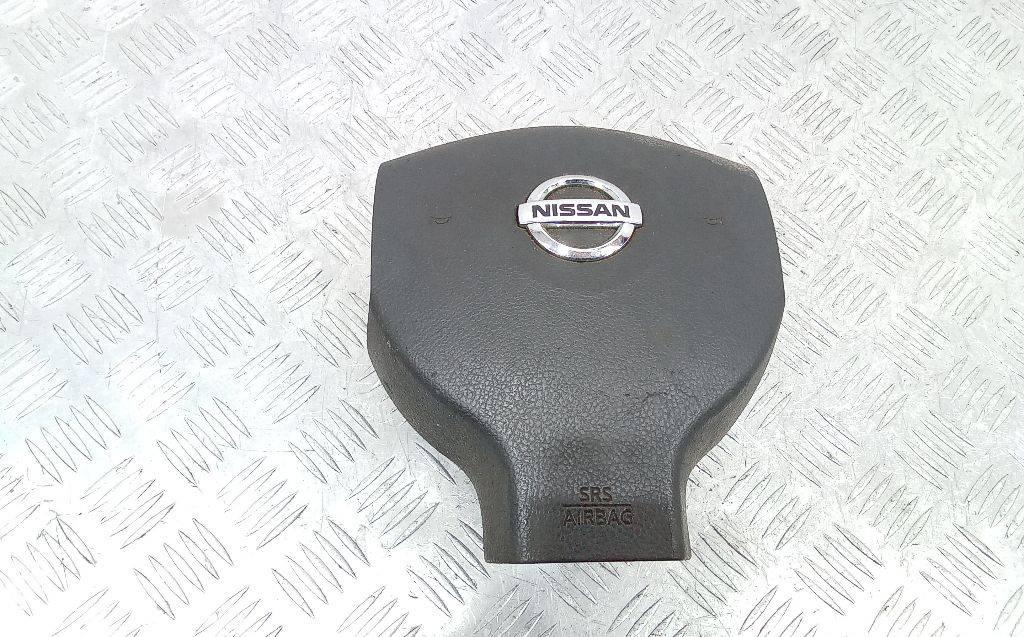 подушка безопасности водителя Nissan Note E11 2007, 305566410 - фото №1