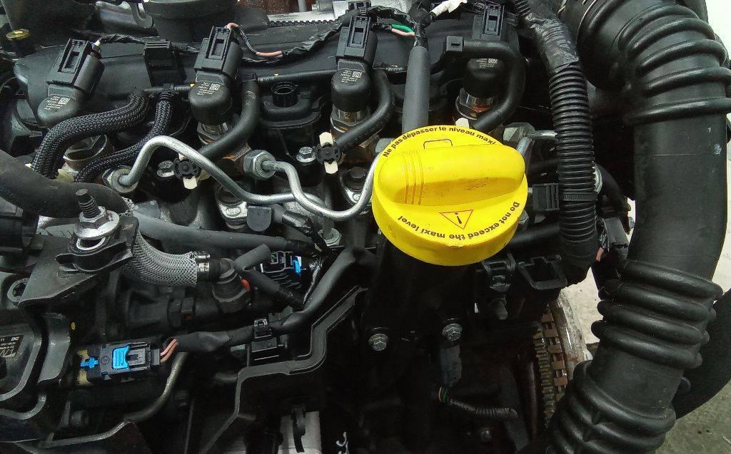 щуп двигателя Dacia Duster 2 поколение 2018, 1.5 л., дизель, МКПП - фото №1